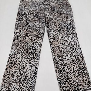 Chico's Animal Print Brigitte So Slimming Crops